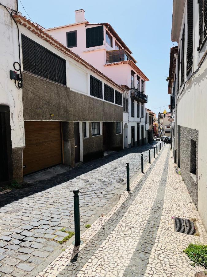 Lovely 2-Bedroom Rental Unit In Historic Funchal Exterior photo